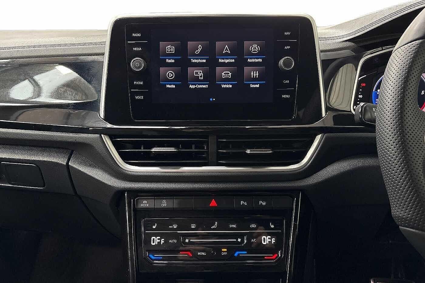 Used Volkswagen T-Roc 2025 for sale - 76379887: Photo 12