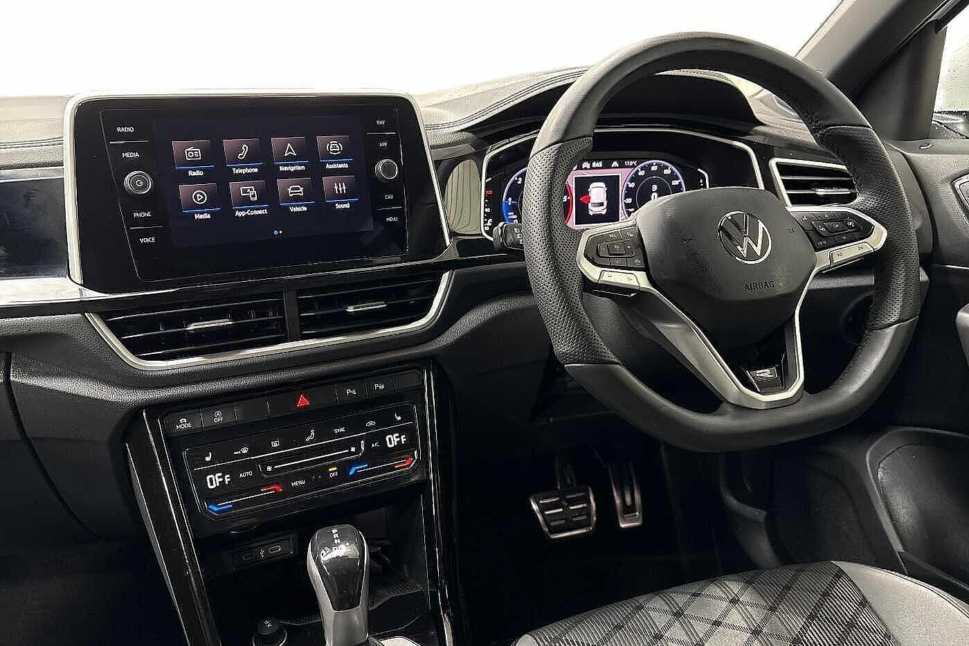 Used Volkswagen T-Roc 2025 for sale - 76379887: Photo 2