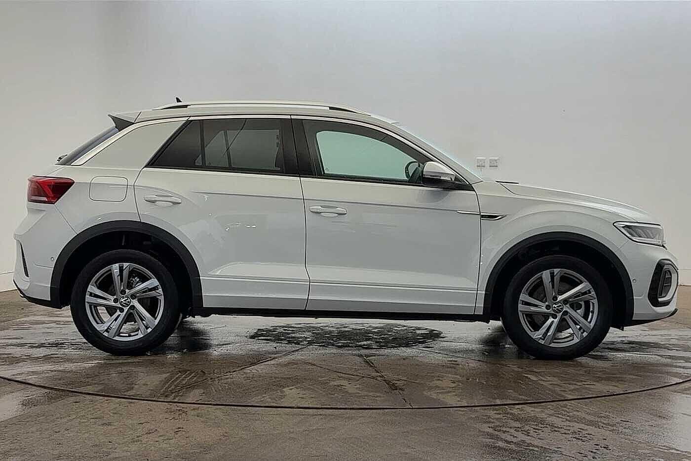 Used Volkswagen T-Roc 2025 for sale - 76379887: Photo 4