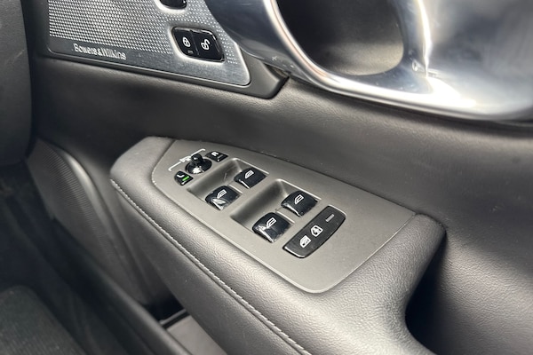 Used Volvo V90 Cross Country 2023 for sale - 76224604: Photo 21
