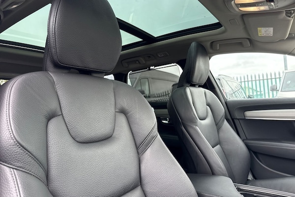 Used Volvo V90 Cross Country 2023 for sale - 76224604: Photo 24