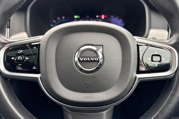 Used Volvo V90 Cross Country 2023 for sale - 76224604: Photo 46