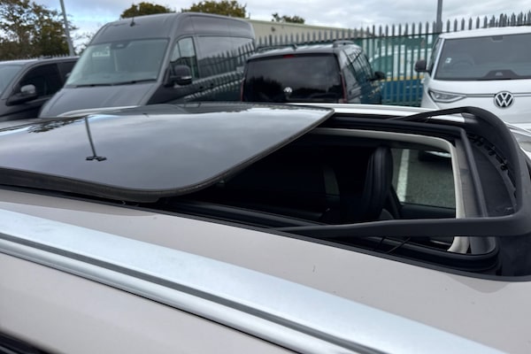 Used Volvo V90 Cross Country 2023 for sale - 76224604: Photo 48