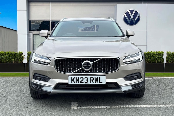 Used Volvo V90 Cross Country 2023 for sale - 76224604: Photo 6