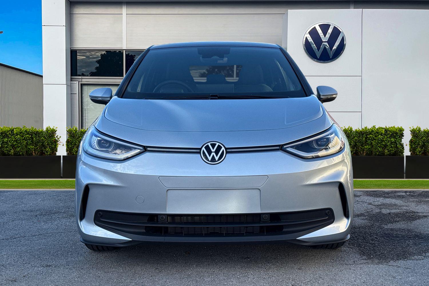 Used Volkswagen ID.3 2025 for sale - 76617112: Photo 5