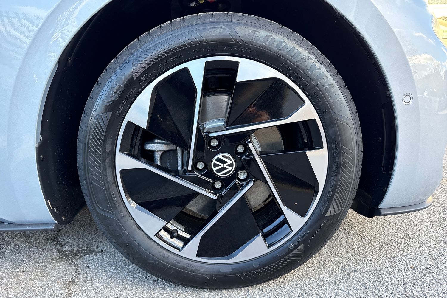 Used Volkswagen ID.3 2025 for sale - 76617112: Photo 9