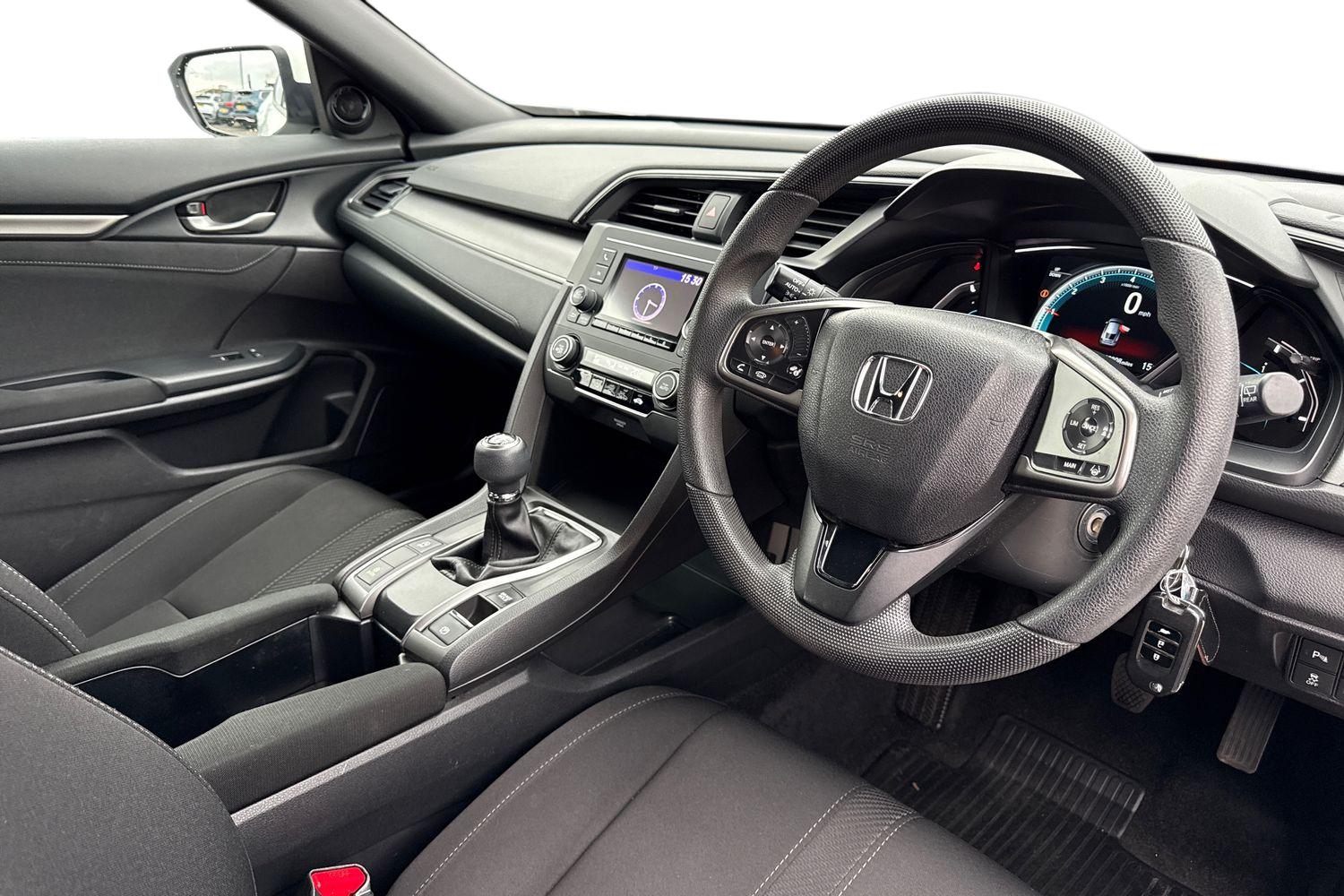 Used Honda Civic 2018 for sale - 77914263: Photo 14