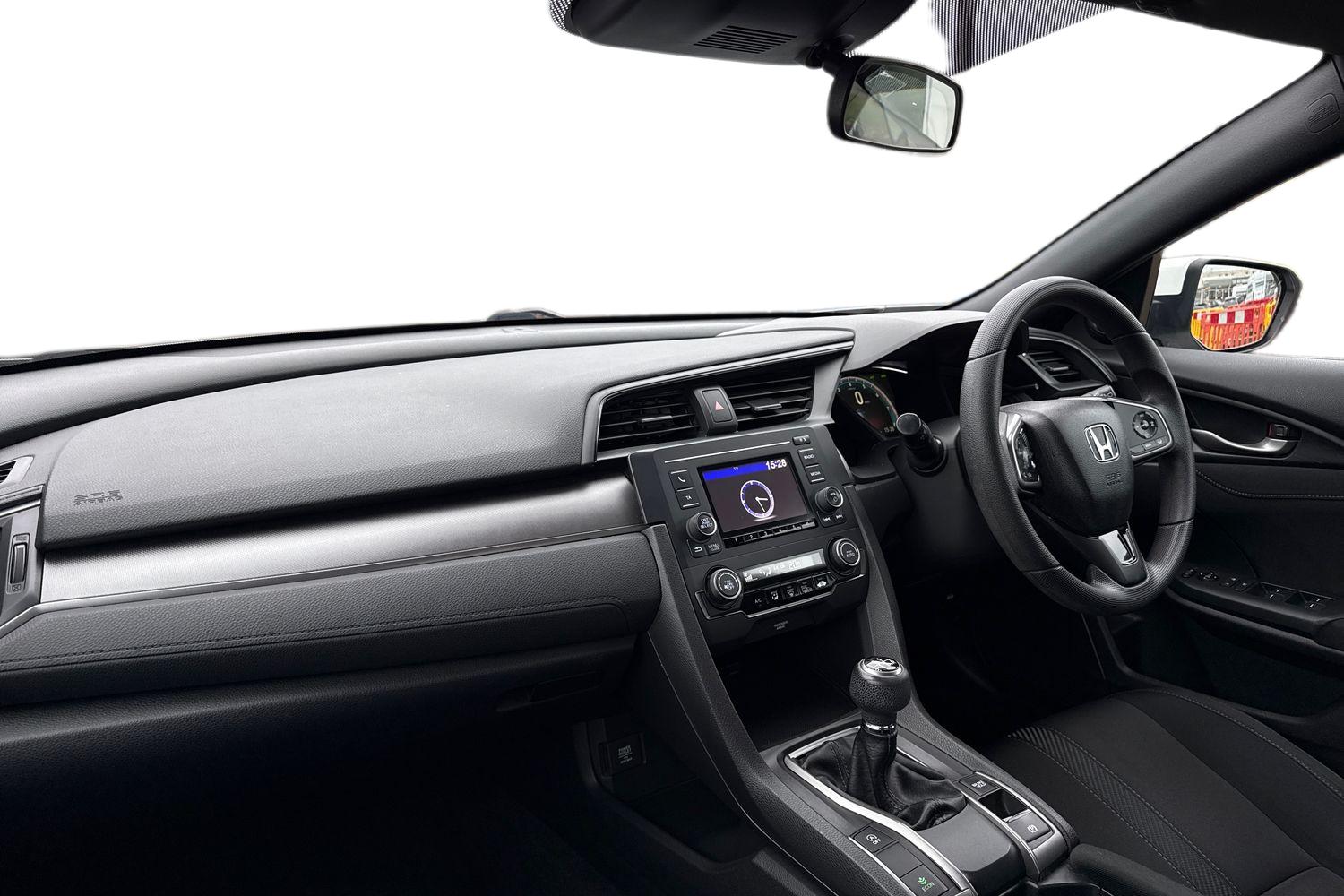 Used Honda Civic 2018 for sale - 77914263: Photo 15