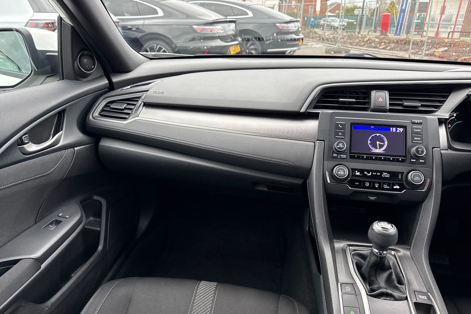 Used Honda Civic 2018 for sale - 77914263: Photo 20