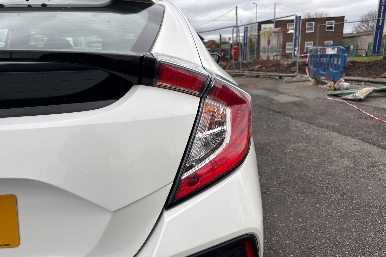 Used Honda Civic 2018 for sale - 77914263: Photo 26