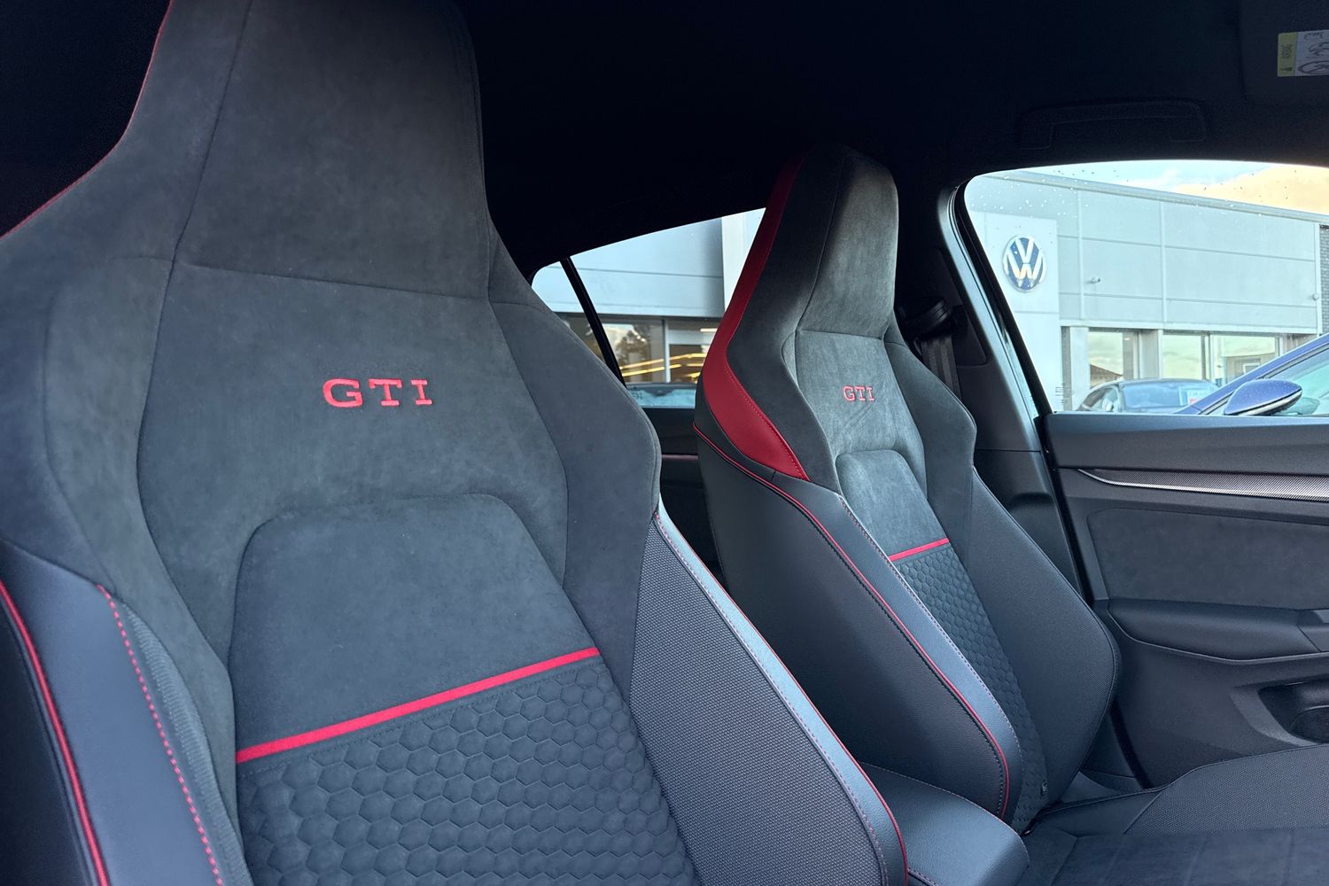 Used Volkswagen Golf 2025 for sale - 78029295: Photo 23