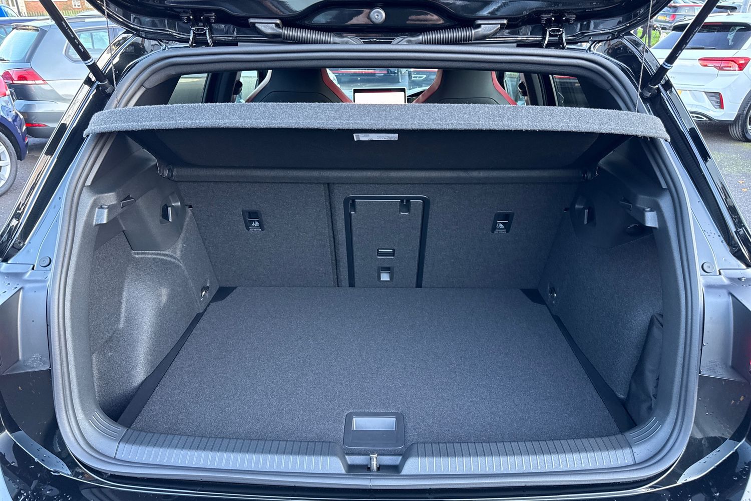 Used Volkswagen Golf 2025 for sale - 78029295: Photo 6