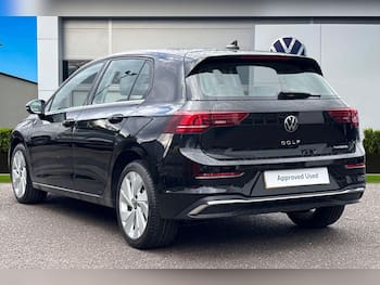 Used Volkswagen Golf 2025 for sale - 79663404: Photo