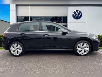 Used Volkswagen Golf 2025 for sale - 79663404: Photo