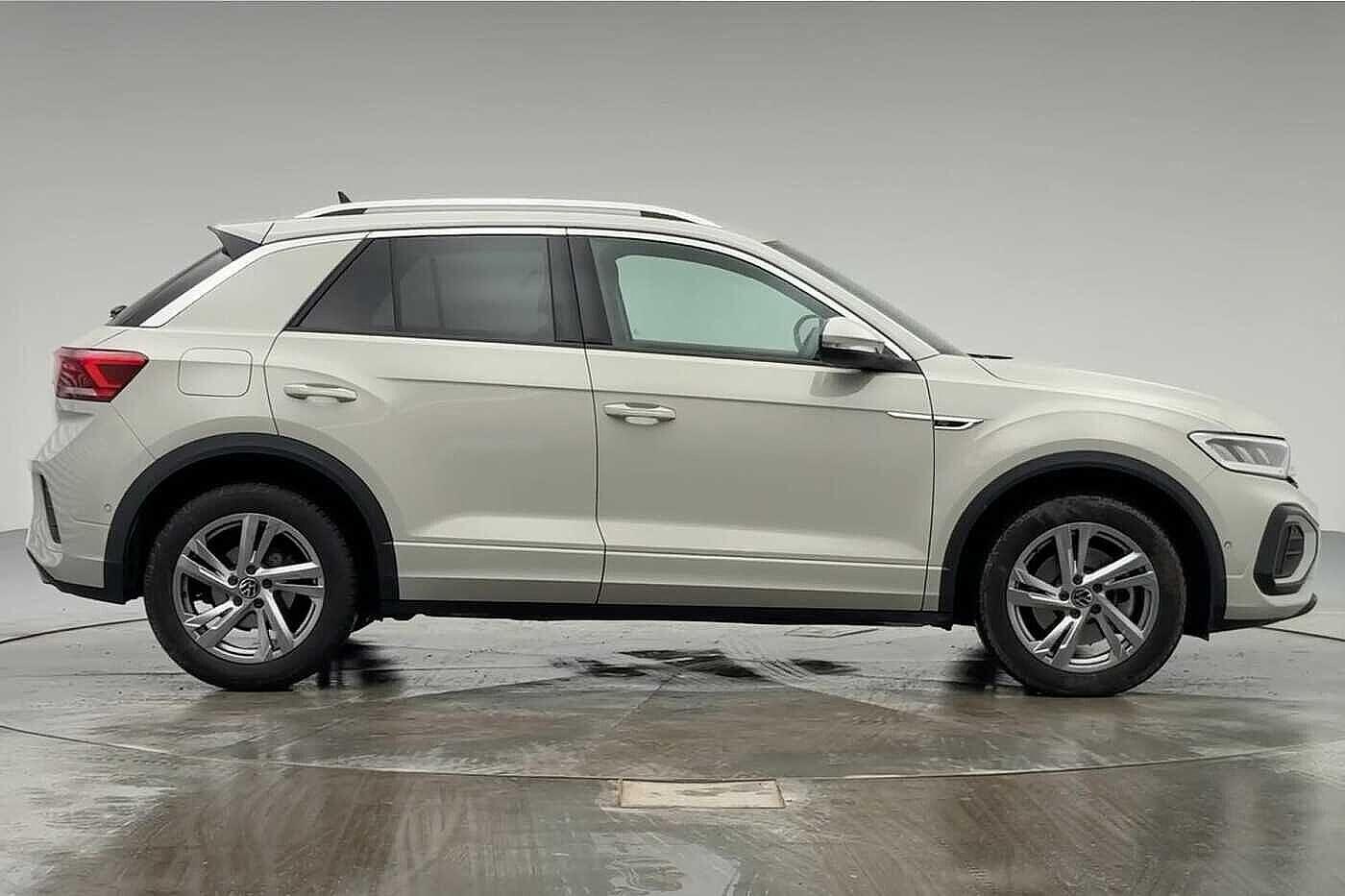 Used Volkswagen T-Roc 2025 for sale - 77791877: Photo 4