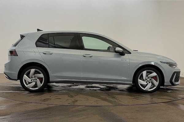 Used Volkswagen Golf 2025 for sale - 76250607: Photo 4