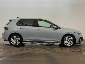 Used Volkswagen Golf 2025 for sale - 76250607: Photo 4