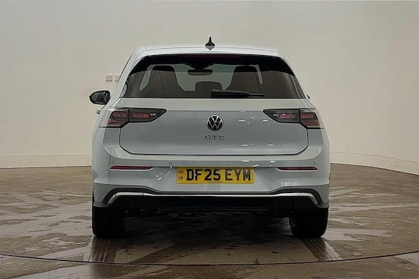 Used Volkswagen Golf 2025 for sale - 76250607: Photo 8