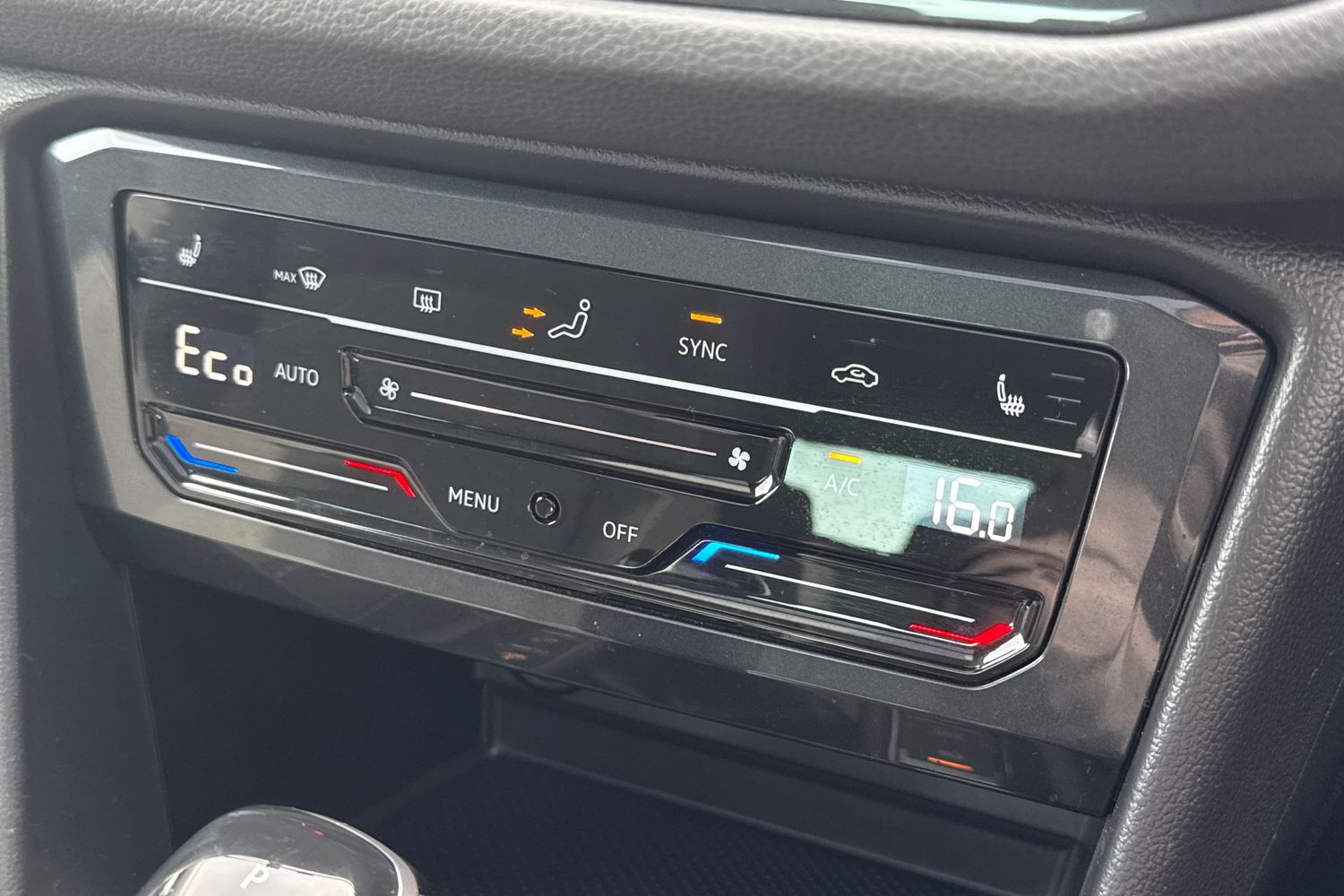 Used Volkswagen Tiguan 2024 for sale - 78209451: Photo 22