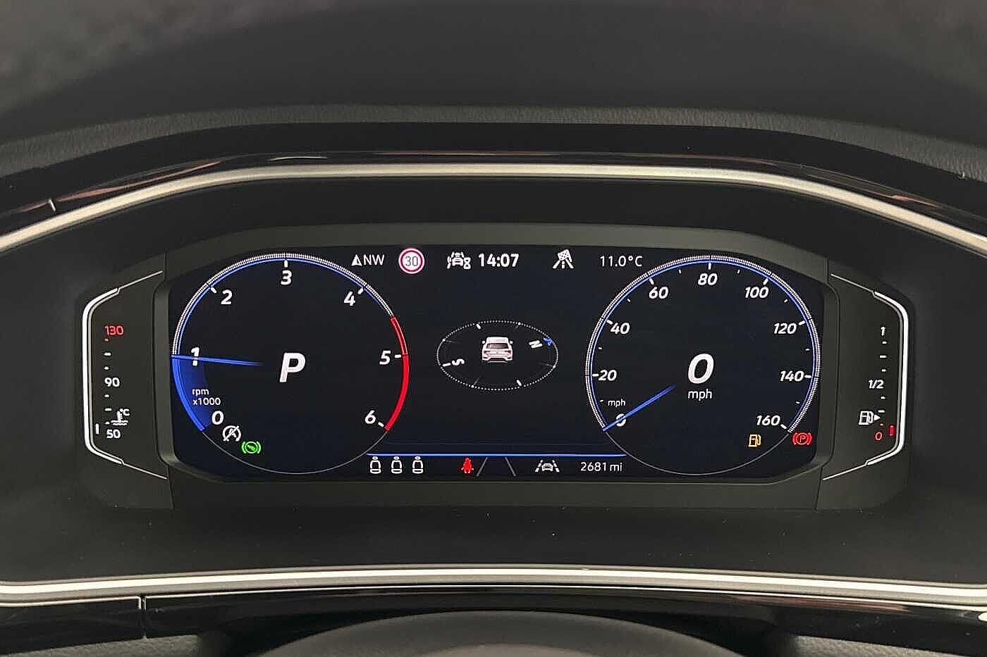 Used Volkswagen T-Roc 2025 for sale - 78060864: Photo 11