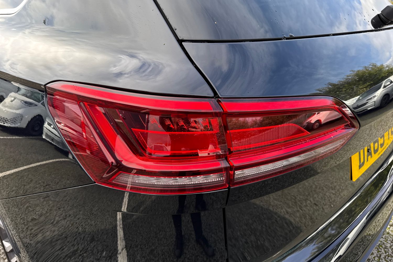 Used Volkswagen Touareg 2019 for sale - 76453542: Photo 24