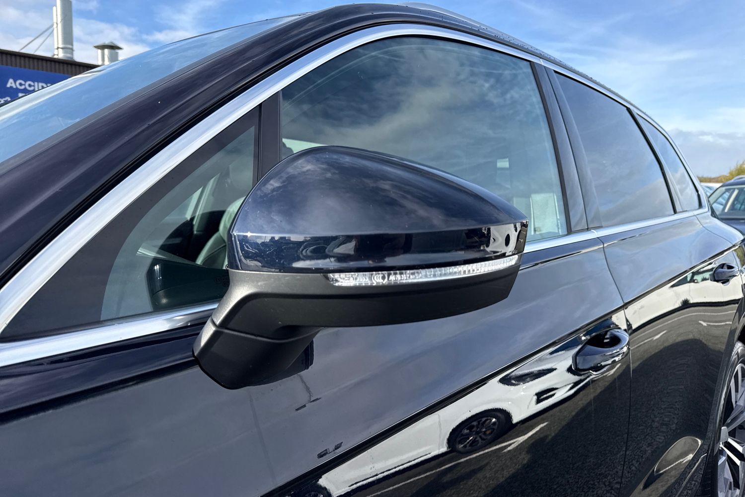 Used Volkswagen Touareg 2019 for sale - 76453542: Photo 35