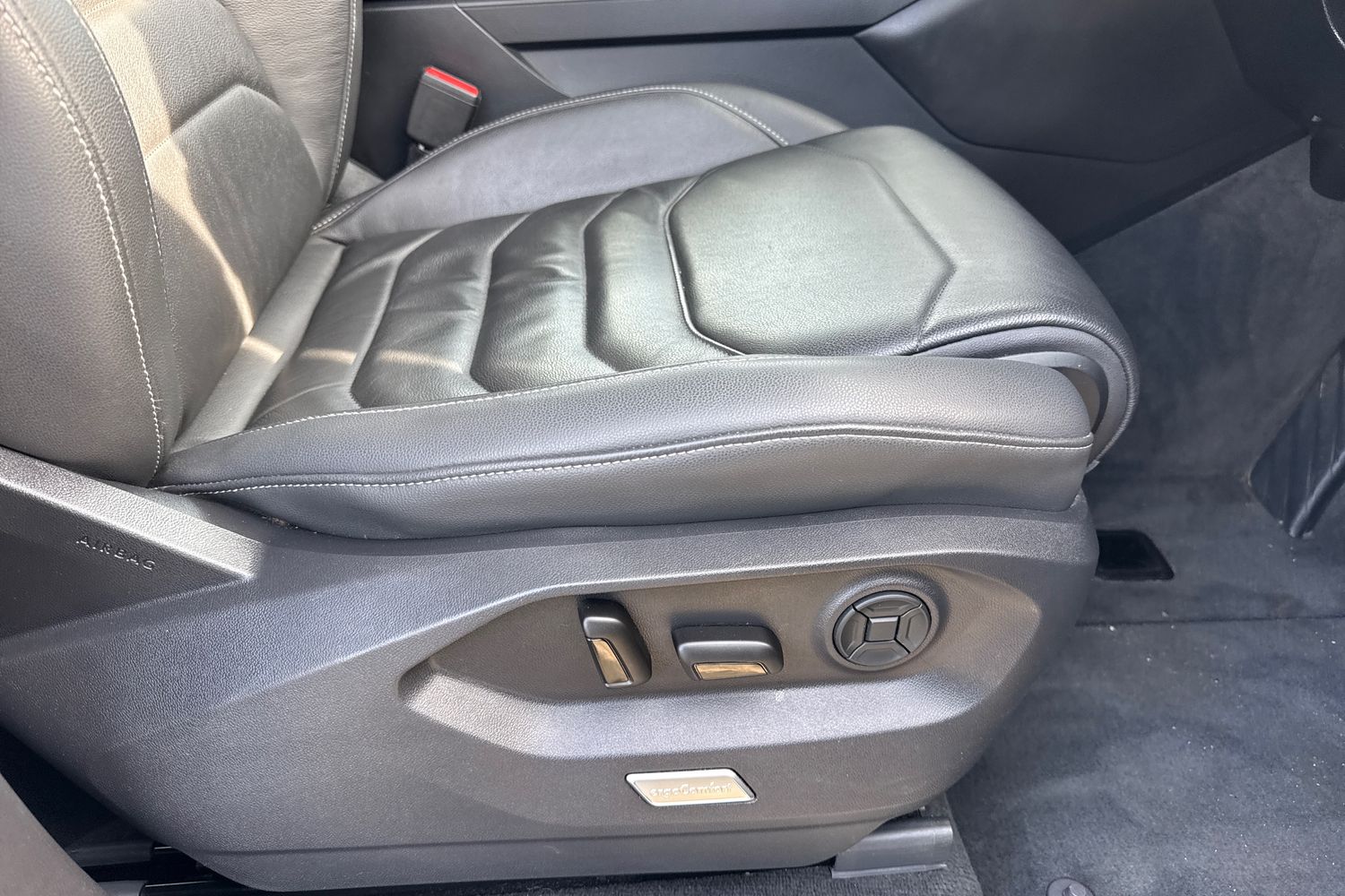 Used Volkswagen Touareg 2019 for sale - 76453542: Photo 43