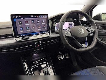 Used Volkswagen Golf 2025 for sale - 77666226: Photo