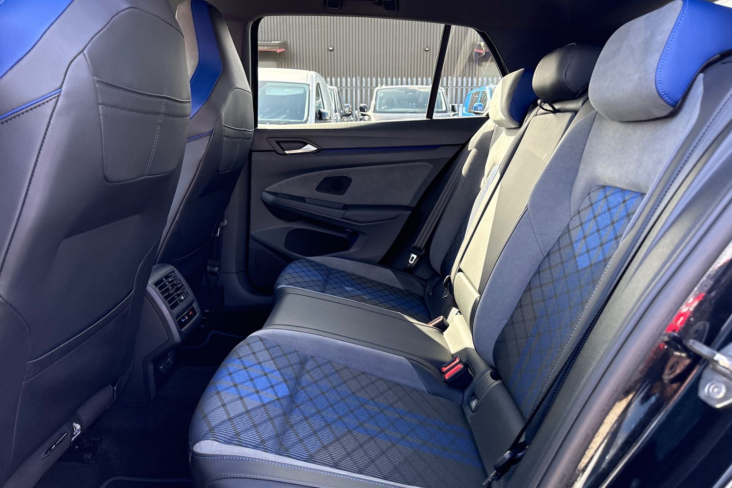 Used Volkswagen Golf 2023 for sale - 78079162: Photo 33