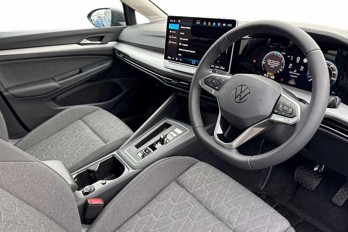 Used Volkswagen Golf 2025 for sale - 77355454: Photo 7