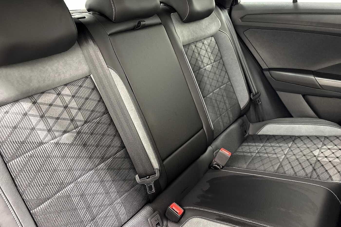 Used Volkswagen T-Roc 2025 for sale - 76711806: Photo 10