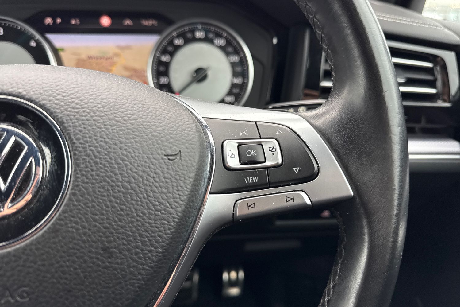 Used Volkswagen Touareg 2019 for sale - 76553378: Photo 48