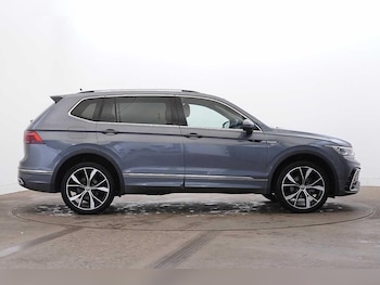 Used Volkswagen Tiguan Allspace 2024 for sale - 75662586: Photo