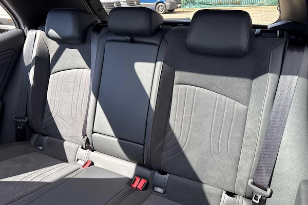 Used Volkswagen ID.3 2025 for sale - 76330826: Photo 14