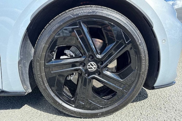 Used Volkswagen ID.3 2025 for sale - 76330826: Photo 6