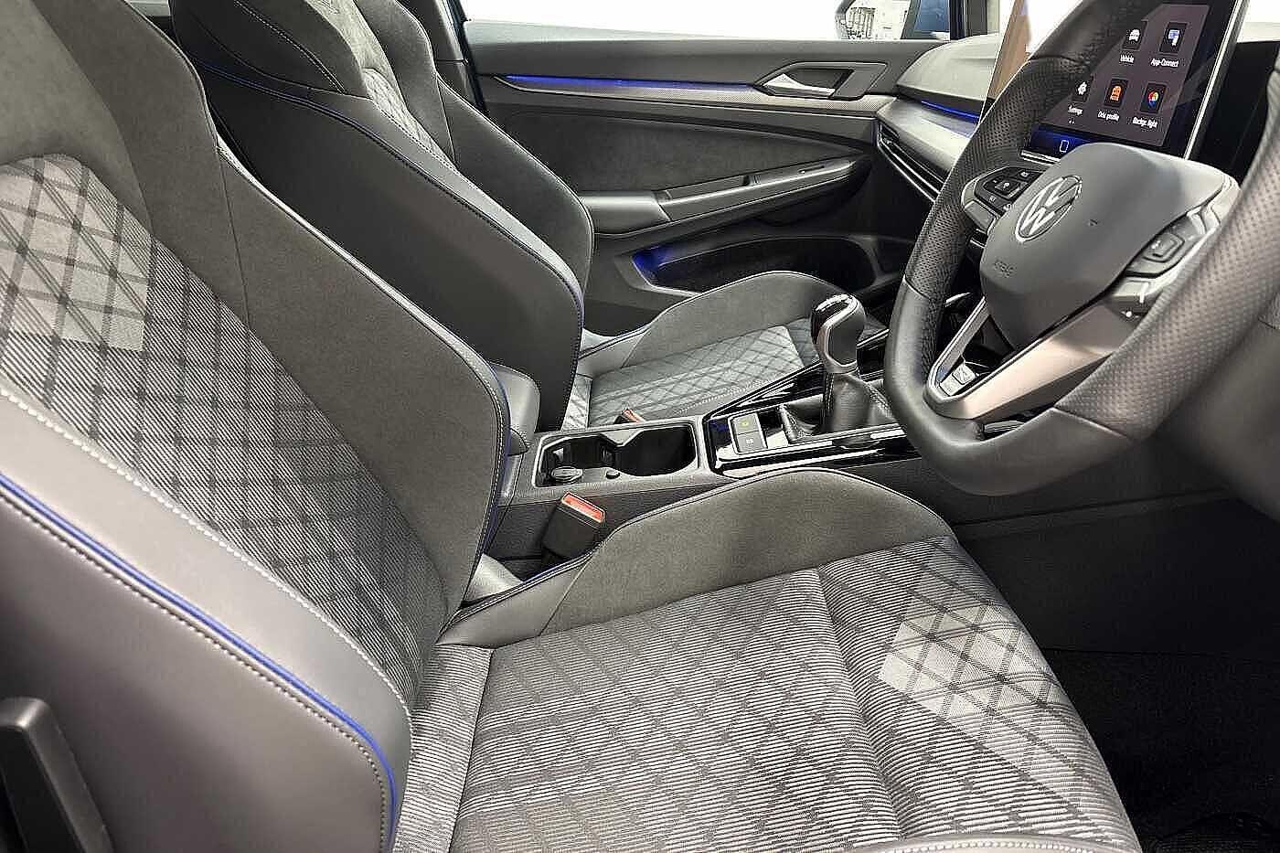 Used Volkswagen Golf 2025 for sale - 76629987: Photo 11