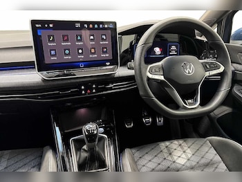 Used Volkswagen Golf 2025 for sale - 76629987: Photo