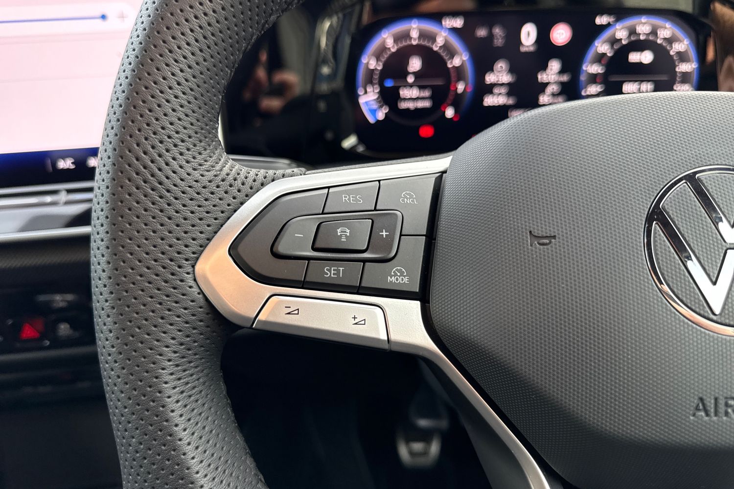 Used Volkswagen Golf 2025 for sale - 76629987: Photo 43