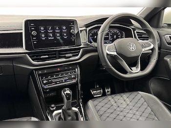 Used Volkswagen T-Roc 2025 for sale - 79468857: Photo