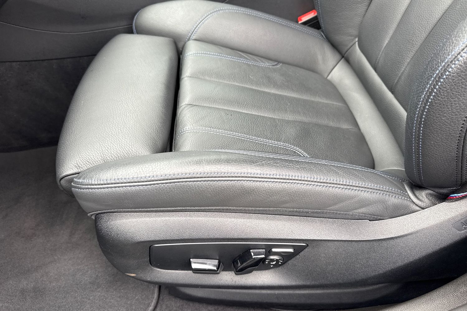 Used BMW 5 Series 2021 for sale - 76429266: Photo 38