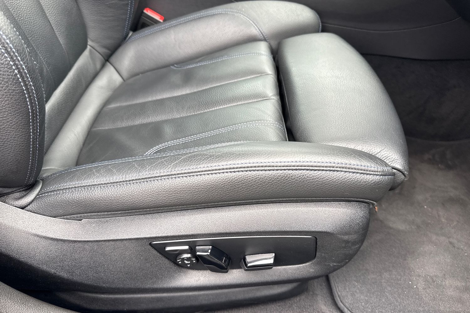 Used BMW 5 Series 2021 for sale - 76429266: Photo 40