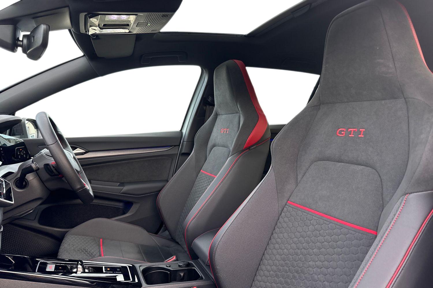 Used Volkswagen Golf 2025 for sale - 76909384: Photo 15