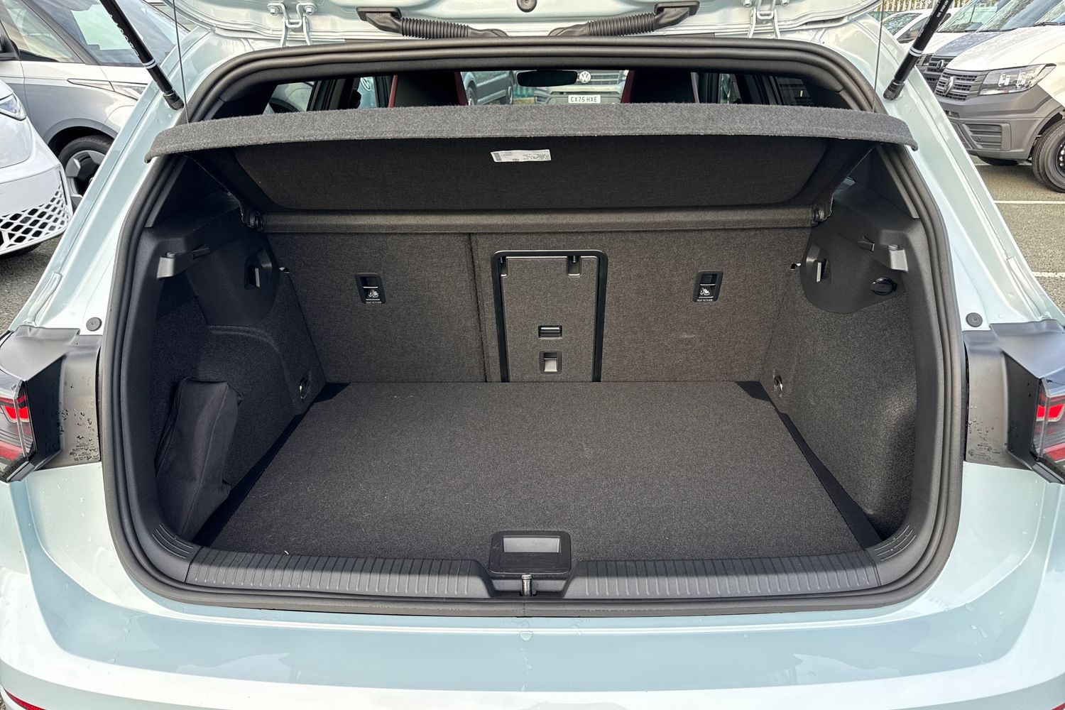 Used Volkswagen Golf 2025 for sale - 76909384: Photo 6