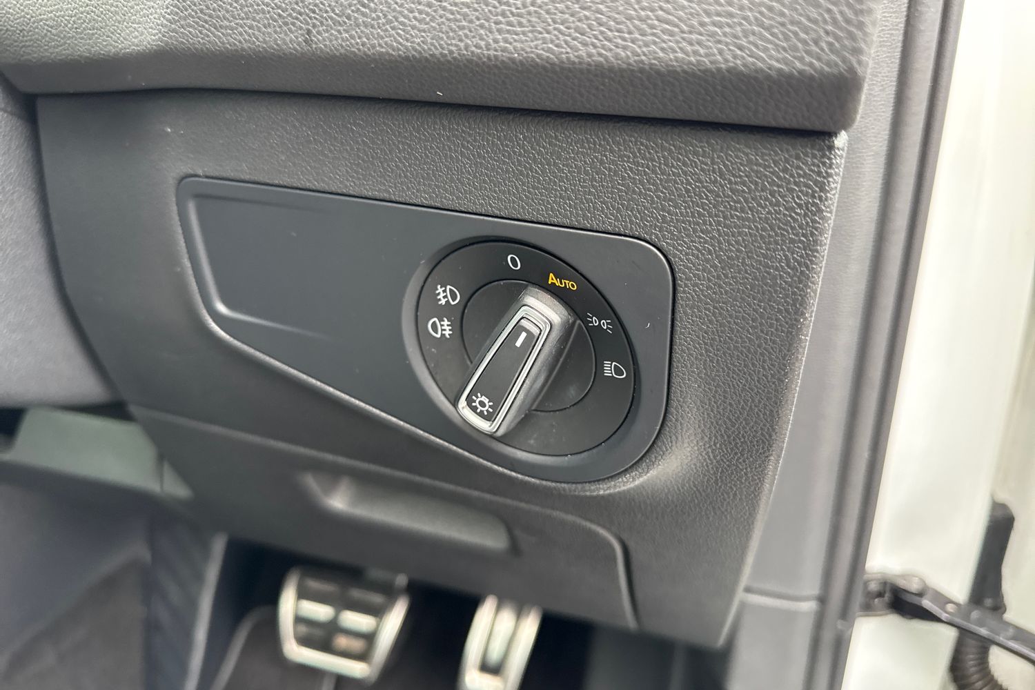 Used Volkswagen Tiguan 2019 for sale - 76546142: Photo 41