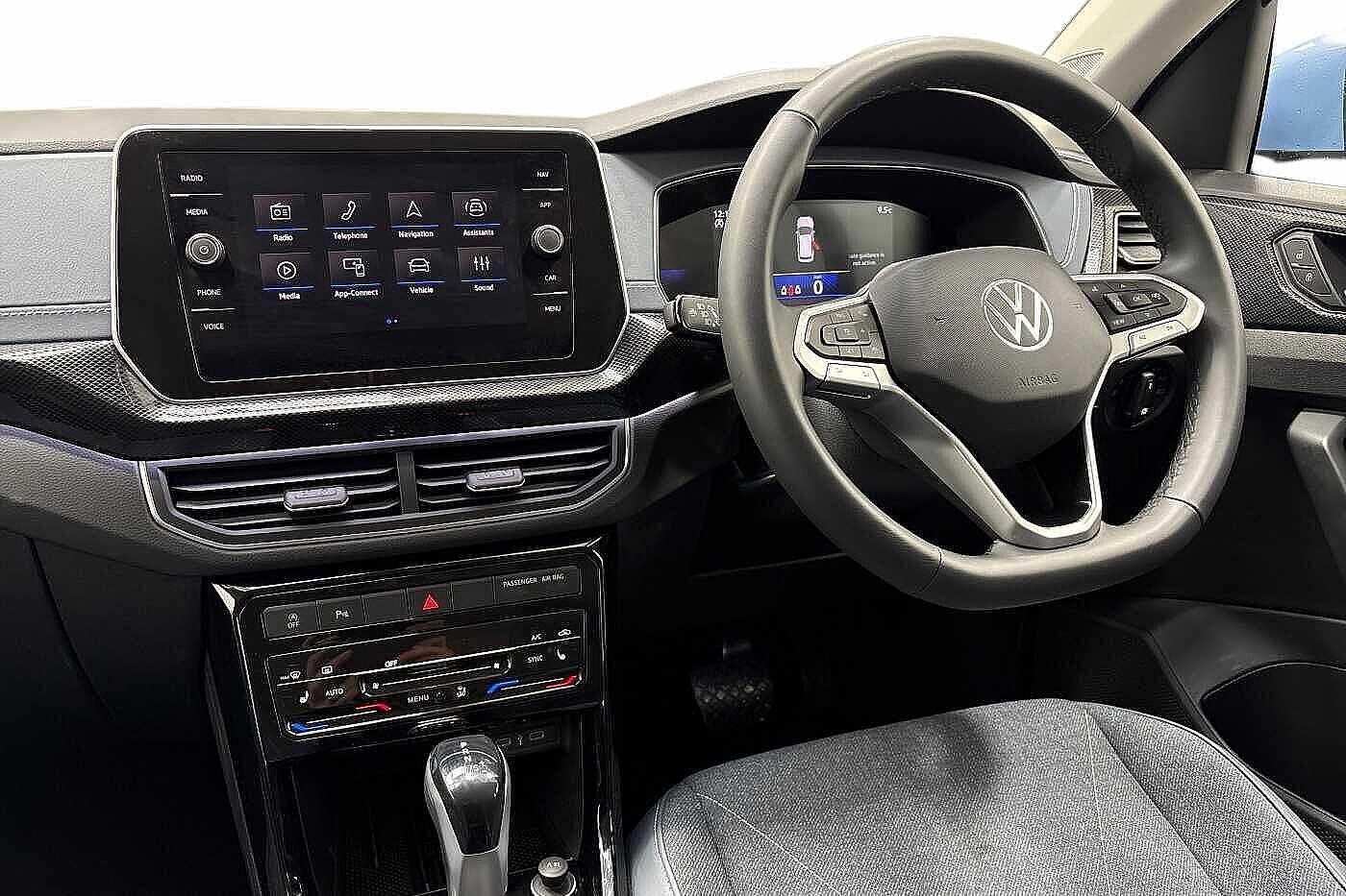Used Volkswagen T-Cross 2025 for sale - 77161360: Photo 2