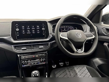 Used Volkswagen T-Cross 2025 for sale - 79112217: Photo