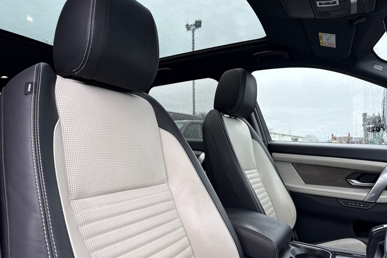 Used Land Rover Discovery Sport 2020 for sale - 76820140: Photo 24