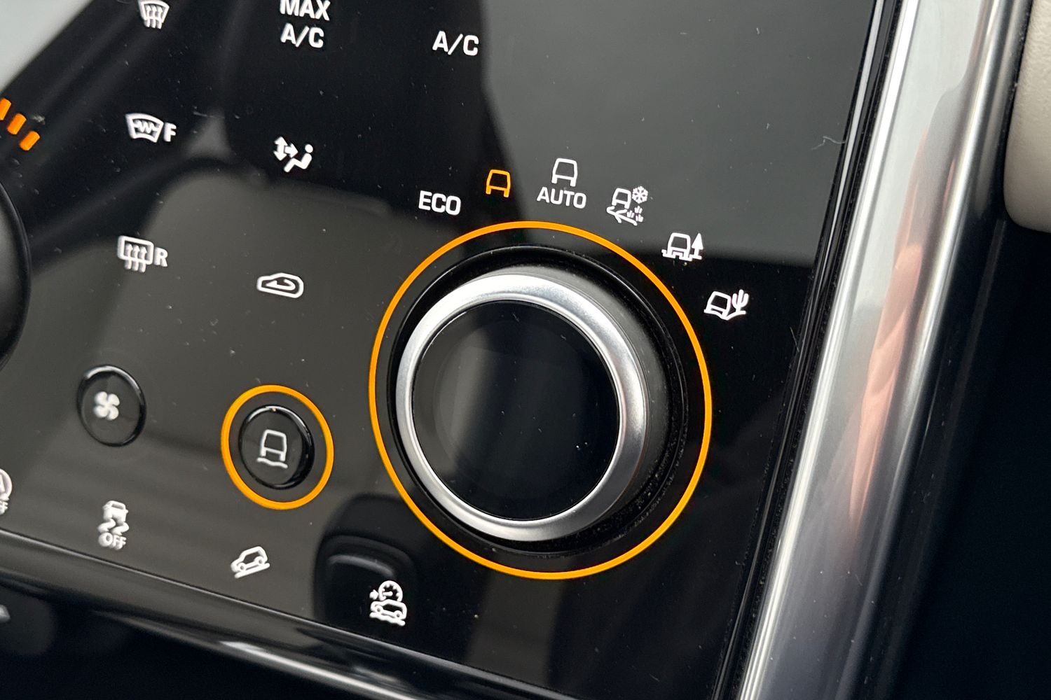 Used Land Rover Discovery Sport 2020 for sale - 76820140: Photo 51