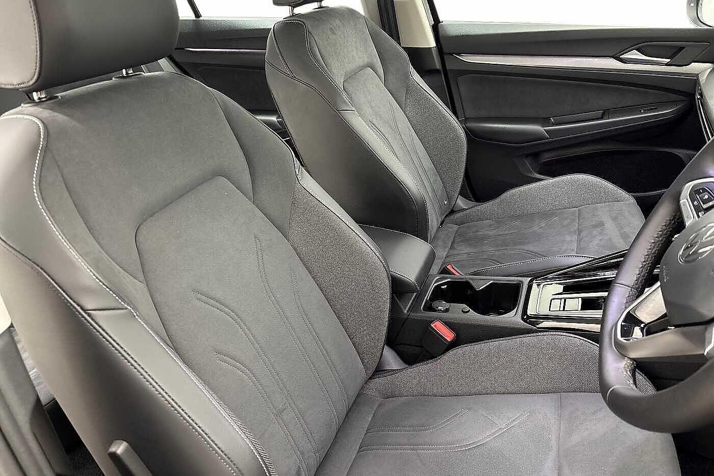 Used Volkswagen Golf 2025 for sale - 77963308: Photo 10