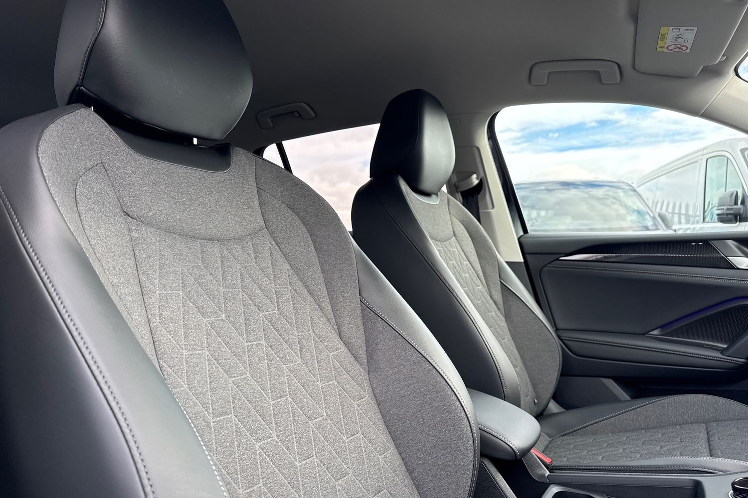 Used Volkswagen Tiguan 2025 for sale - 77719290: Photo 23